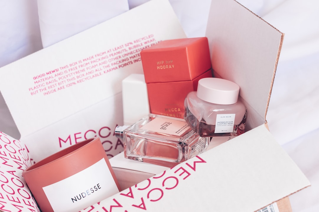 RadiantAuraNow: Your One-Stop Shop for Beauty Essentials Online