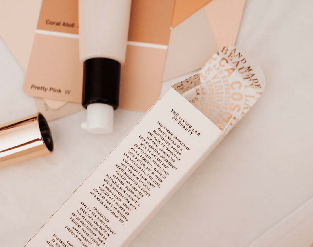 Revitalize Your Look with RadiantAuraNow’s Trending Products